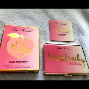 Too Faced Just Peachy Mattes Palette